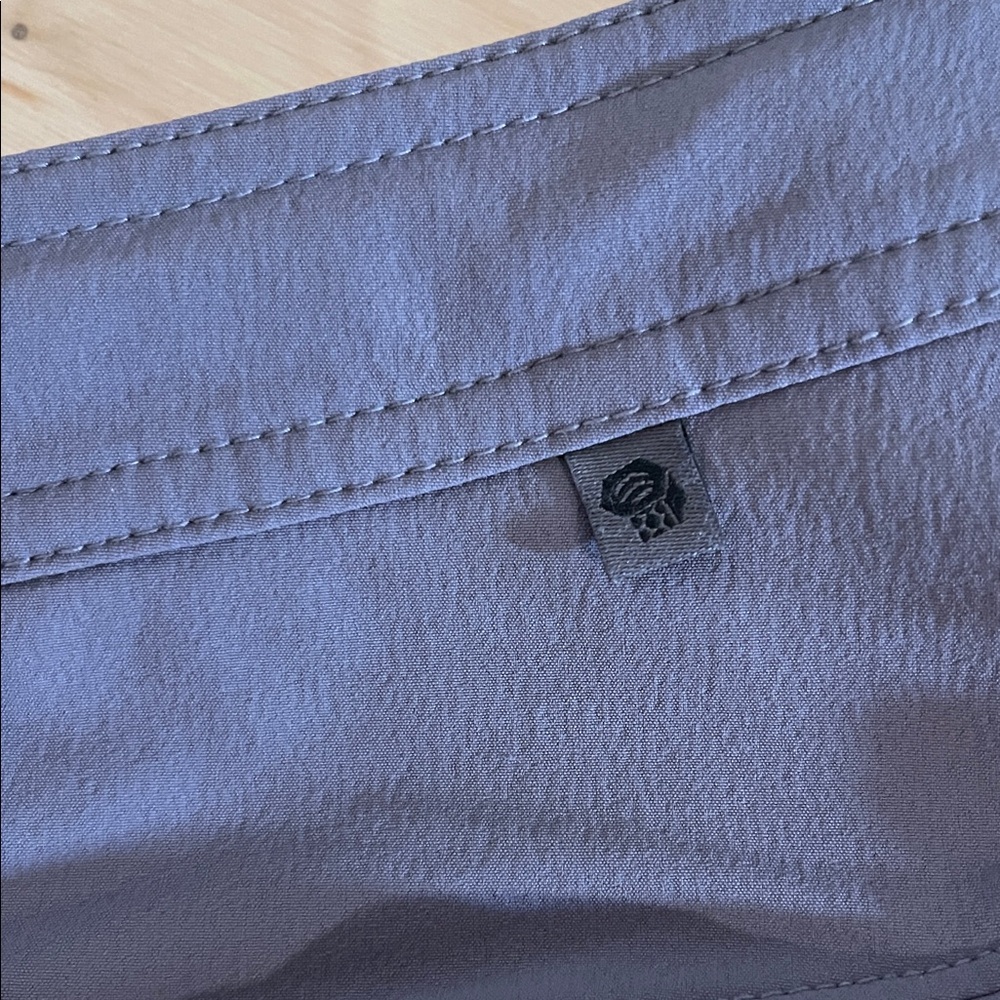 Mountain Hardware Women’s Soft Shell Fleece Lined Pants - Picture 4 of 4
